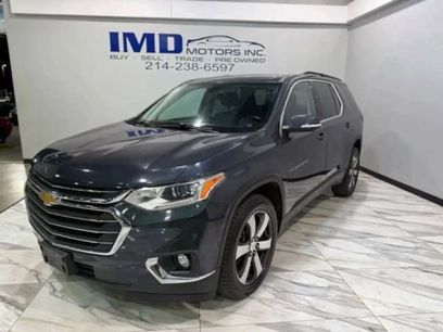 Used 2021 Chevrolet Traverse LT w/ LT Premium Package