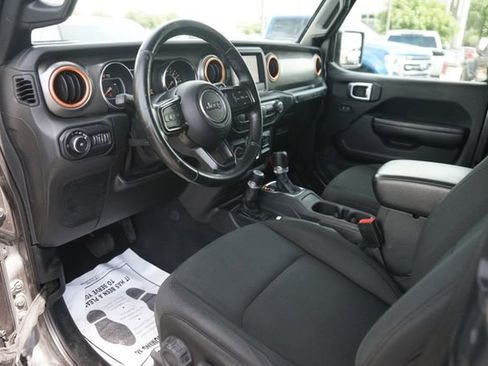 Used 2021 Jeep Wrangler Sport AWD/4WD image 8