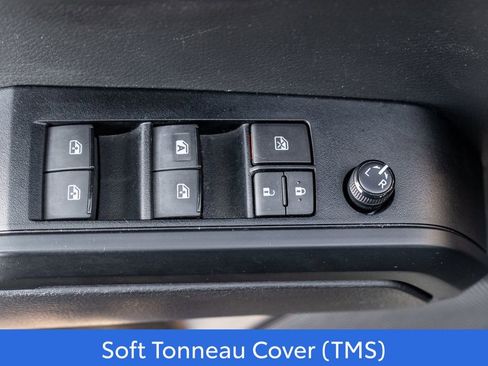 Used 2023 Toyota Tacoma SR AWD/4WD image 17