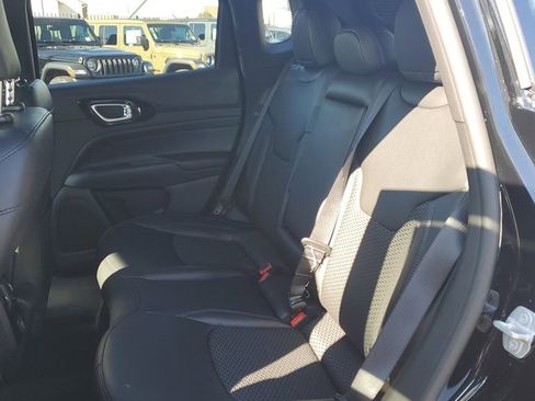 New 2026 Jeep Compass Latitude image 14