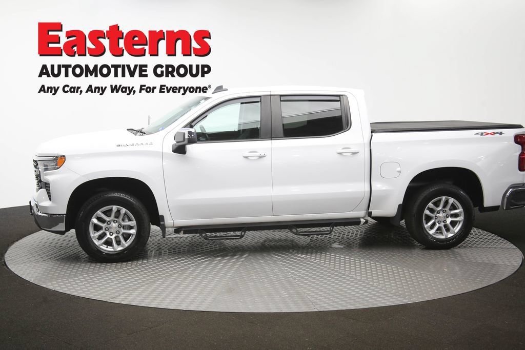 Used 2023 Chevrolet Silverado 1500 LT AWD/4WD image 62