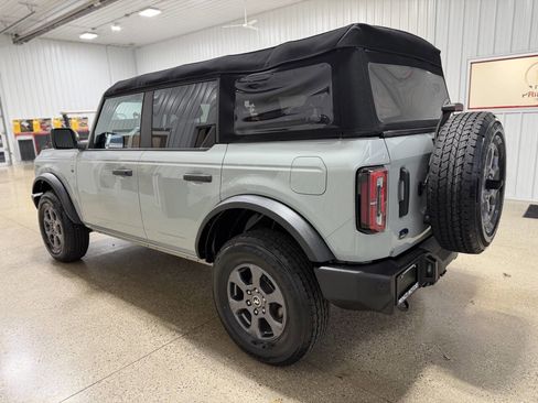 Used 2023 Ford Bronco Big Bend image 36