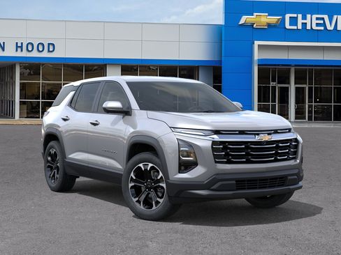New 2026 Chevrolet Equinox LT w/ Convenience Package II FWD image 7