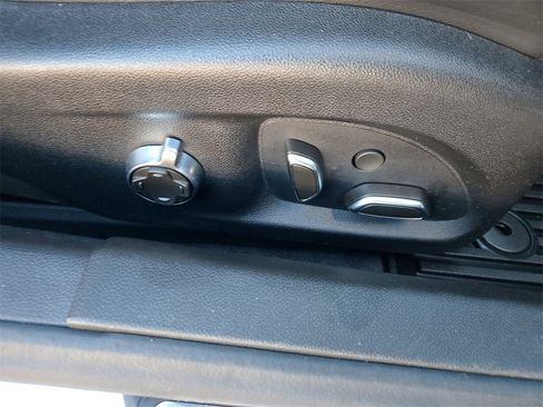 Used 2022 Cadillac CT5 Sport w/ LPO, ONYX Package image 30