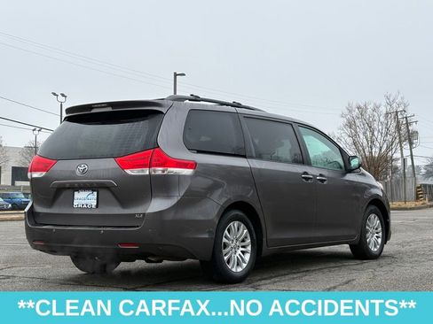 Used 2011 Toyota Sienna XLE image 8