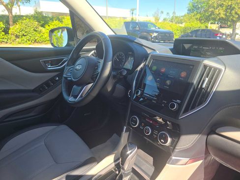 Used 2024 Subaru Forester Limited image 10