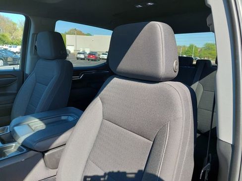 Used 2023 Chevrolet Silverado 1500 LT image 6