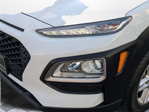 Used 2021 Hyundai Kona SE FWD image 10