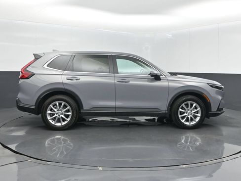 Certified 2026 Honda CR-V EX image 5