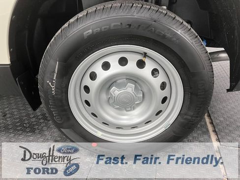 New 2025 Ford Maverick XL w/ Equipment Group 101A image 21