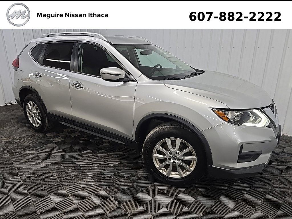 Used 2018 Nissan Rogue SV AWD/4WD image 8