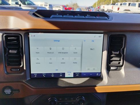 Used 2024 Ford Bronco Outer Banks w/ Sasquatch Package image 31