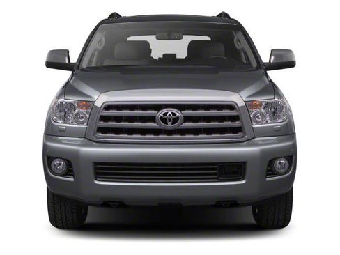 Used 2011 Toyota Sequoia Platinum image 4