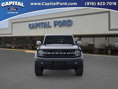 New 2026 Ford Bronco Outer Banks AWD/4WD image 6