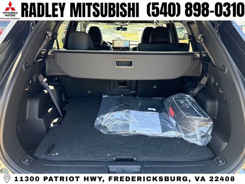 New 2026 Mitsubishi Outlander LE FWD image 15