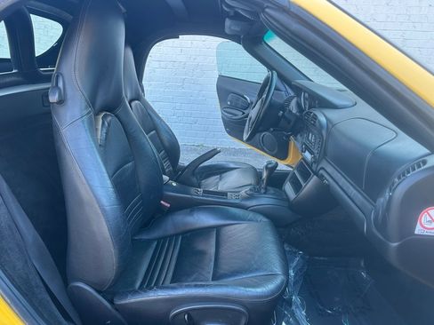 Used 2004 Porsche Boxster Base image 13