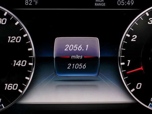 Used 2020 Mercedes-Benz G 550 image 23