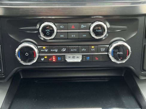 New 2026 Ford F250 Lariat w/ Tremor Off-Road Package image 21