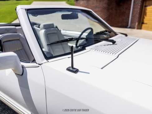 Used 1993 Ford Mustang LX RWD image 81