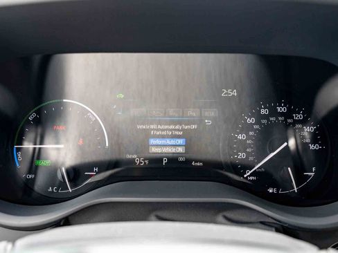 New 2026 Toyota Sienna XLE FWD image 12