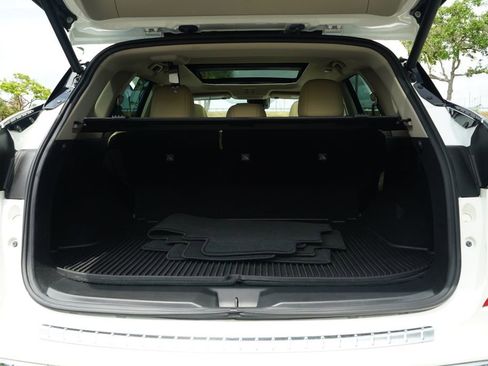 Used 2023 Nissan Murano Platinum w/ Cargo Package FWD image 17