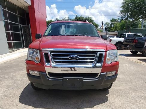 Used 2010 Ford Explorer Sport Trac XLT RWD image 8