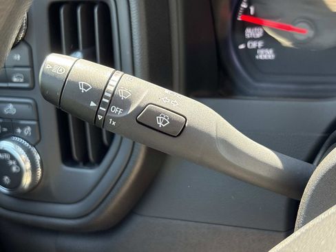 Certified 2024 GMC Sierra 1500 Pro w/ Pro Value Package image 19