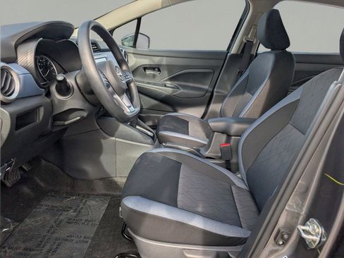 New 2025 Nissan Versa SV w/ Trunk Package FWD image 17