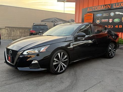 Used 2021 Nissan Altima 2.5 SR image 6