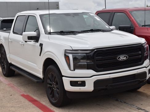 Certified 2025 Ford F150 Lariat w/ Equipment Group 501A Mid AWD/4WD image 4