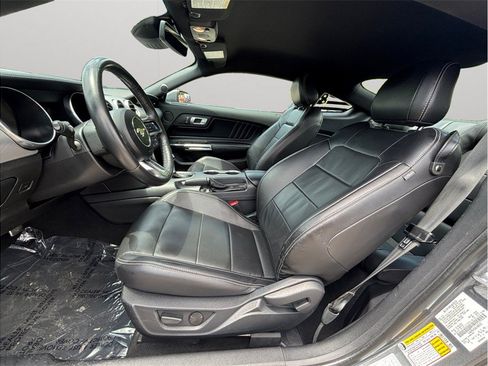 Used 2022 Ford Mustang Premium RWD image 2