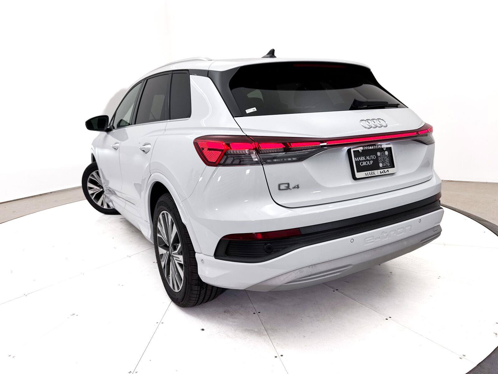 Used 2023 Audi Q4 e-tron Premium Plus w/ Premium Plus RWD image 7