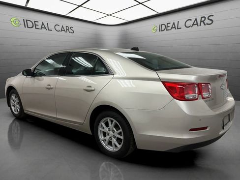 Used 2013 Chevrolet Malibu LS FWD image 7