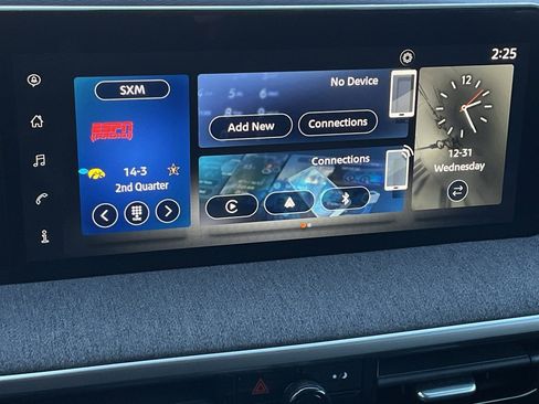 Used 2025 Nissan Kicks SV image 31