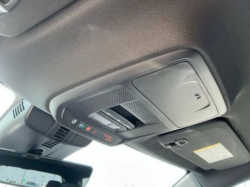 New 2026 Chevrolet Traverse Z71 w/ Enhanced Driving Package image 30