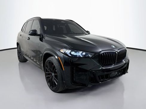Used 2024 BMW X5 xDrive40i w/ Executive Package AWD/4WD image 3