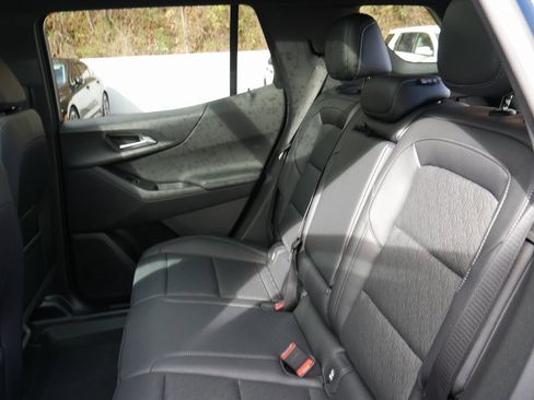 New 2026 Chevrolet Equinox LT w/ Convenience Package II image 27