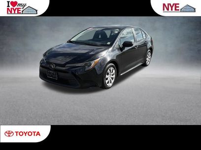 Used 2025 Toyota Corolla LE