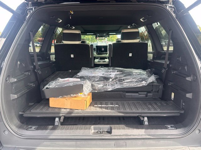 Used 2023 Toyota Sequoia Capstone AWD/4WD image 19