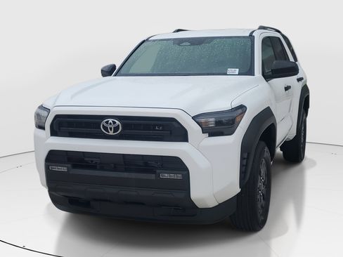 Used 2025 Toyota 4Runner SR5 image 4