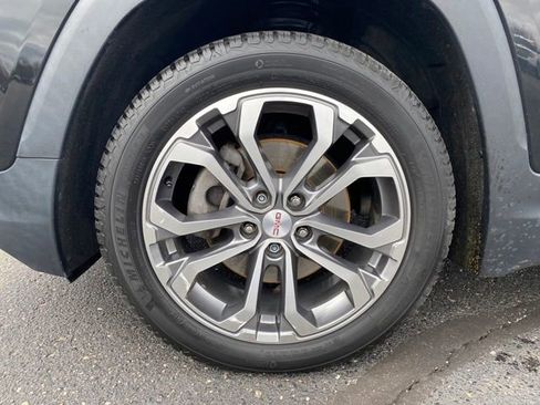 Used 2020 GMC Terrain SLT w/ GMC Pro Grade Package AWD/4WD image 24