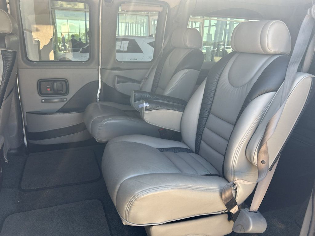 Used 2014 GMC Savana 1500 AWD image 7