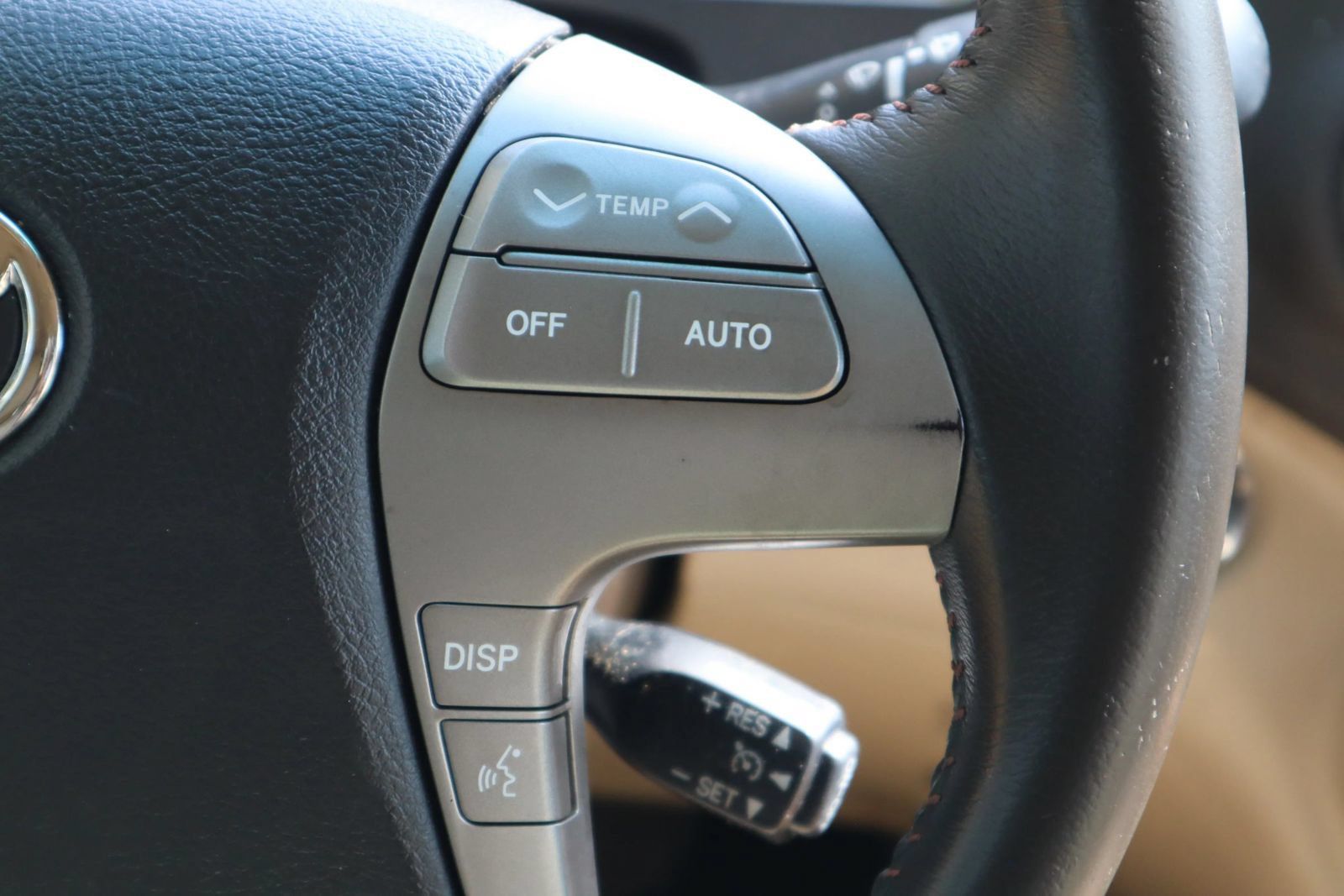 Used 2010 Toyota Highlander Limited AWD/4WD image 27
