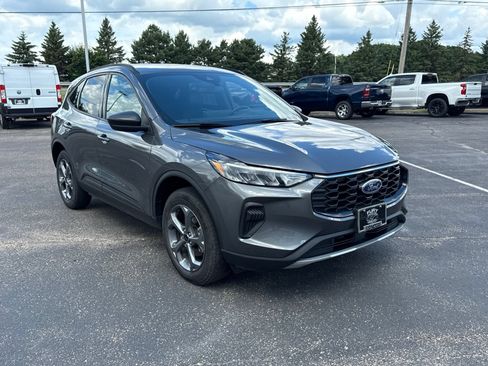 Used 2025 Ford Escape ST-Line w/ Tech Pack #1 AWD/4WD image 1