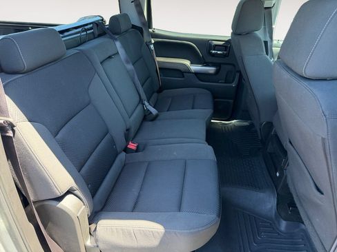 Used 2017 Chevrolet Silverado 1500 LT AWD/4WD image 23