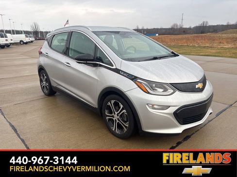Used 2019 Chevrolet Bolt Premier w/ Infotainment Package image 8
