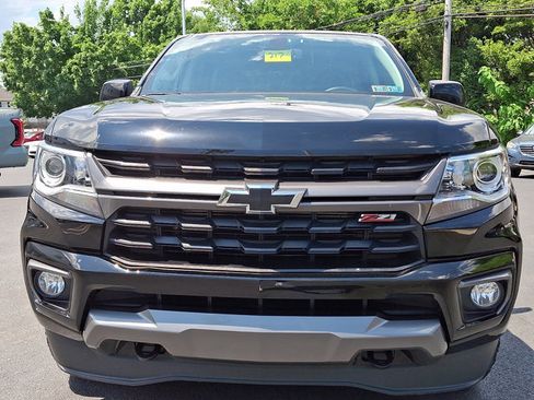 Used 2022 Chevrolet Colorado Z71 AWD/4WD image 2