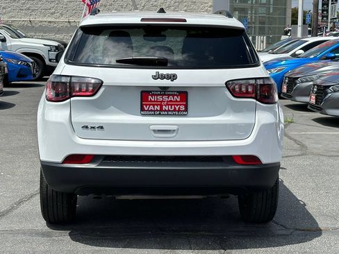 Used 2025 Jeep Compass Latitude w/ Altitude Special Edition AWD/4WD image 6