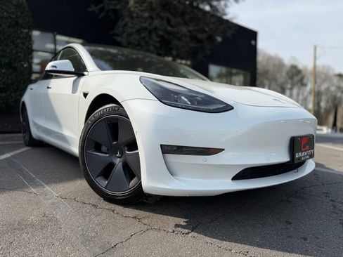 Used 2021 Tesla Model 3 Long Range image 8