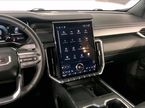 Used 2025 GMC Acadia Elevation AWD/4WD image 6